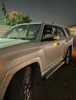 تۆیۆتا 4رەنەر